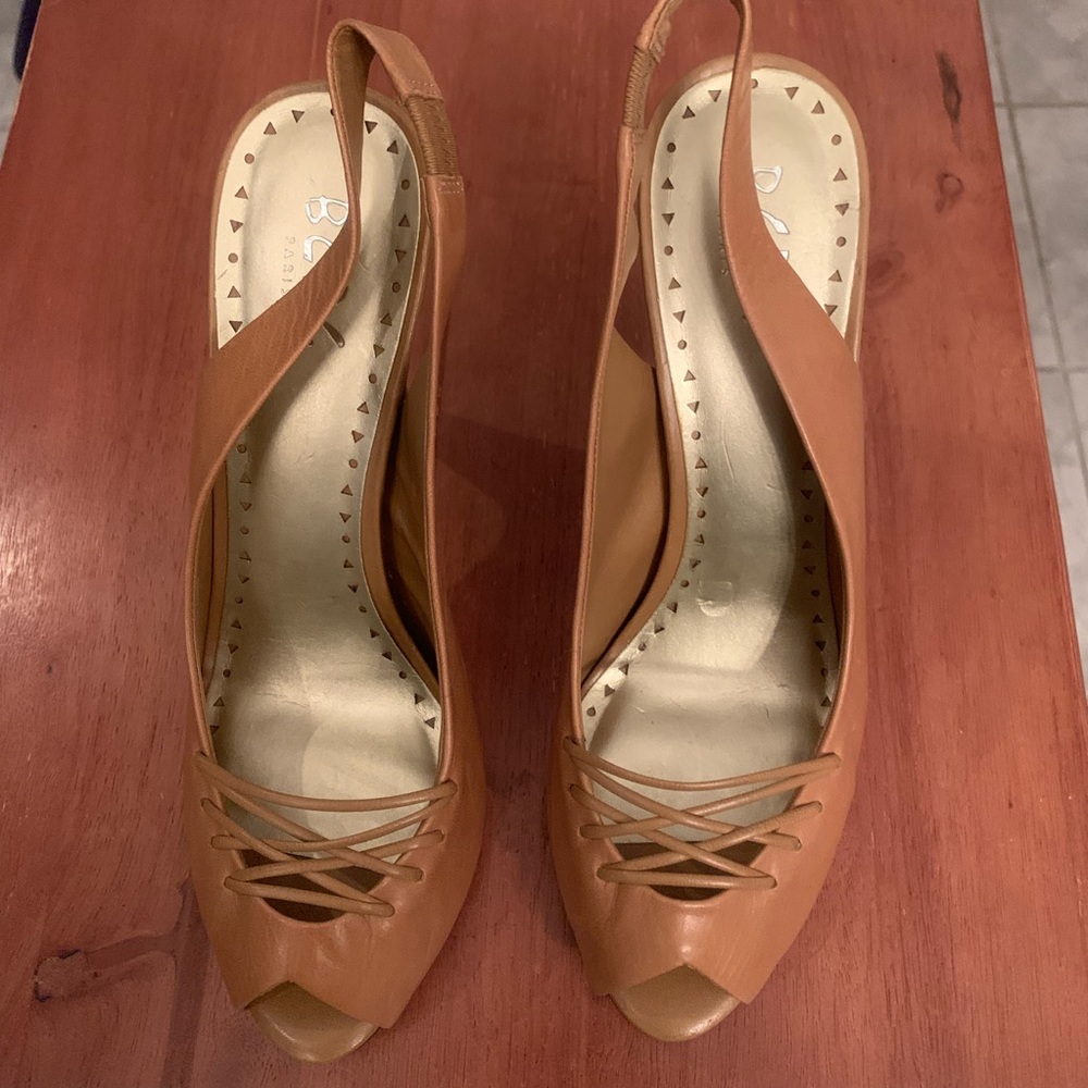 Light Brown BCBG Paris Heels size US 8.5